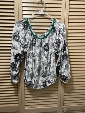 TAJ by Sabrina Crippa Black & White Floral Peasant Top with Green Trim
